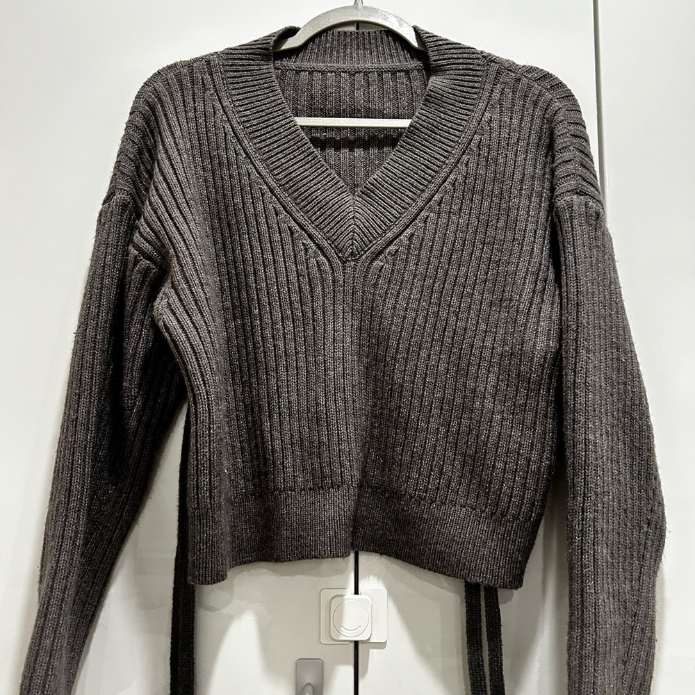 Ribbed Sweater with Tie Back | Charcoal/Grey Size S